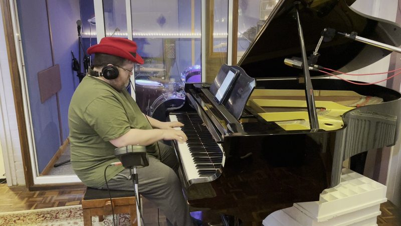 ICWAB_Chris_piano_1